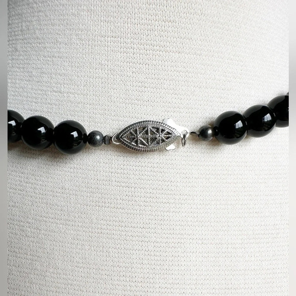 Vintage Black and Crystal Beaded Necklace Choker Square Bead Costume Jewelry - Picture 5 of 7